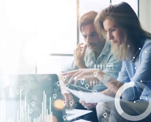 The right technology to analyze your business data The right technology to analyze your business data